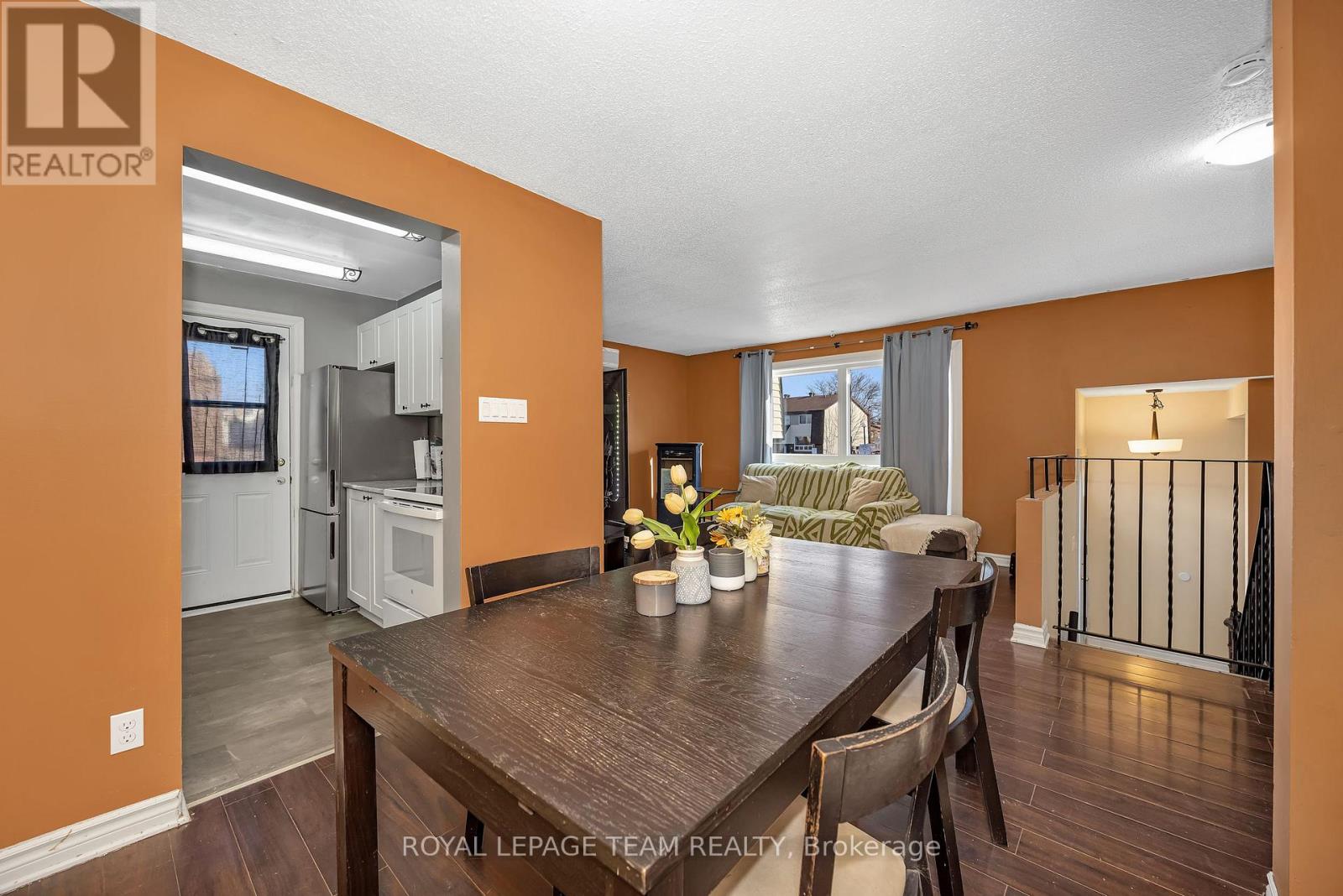 23A WOODVALE GREEN - 6