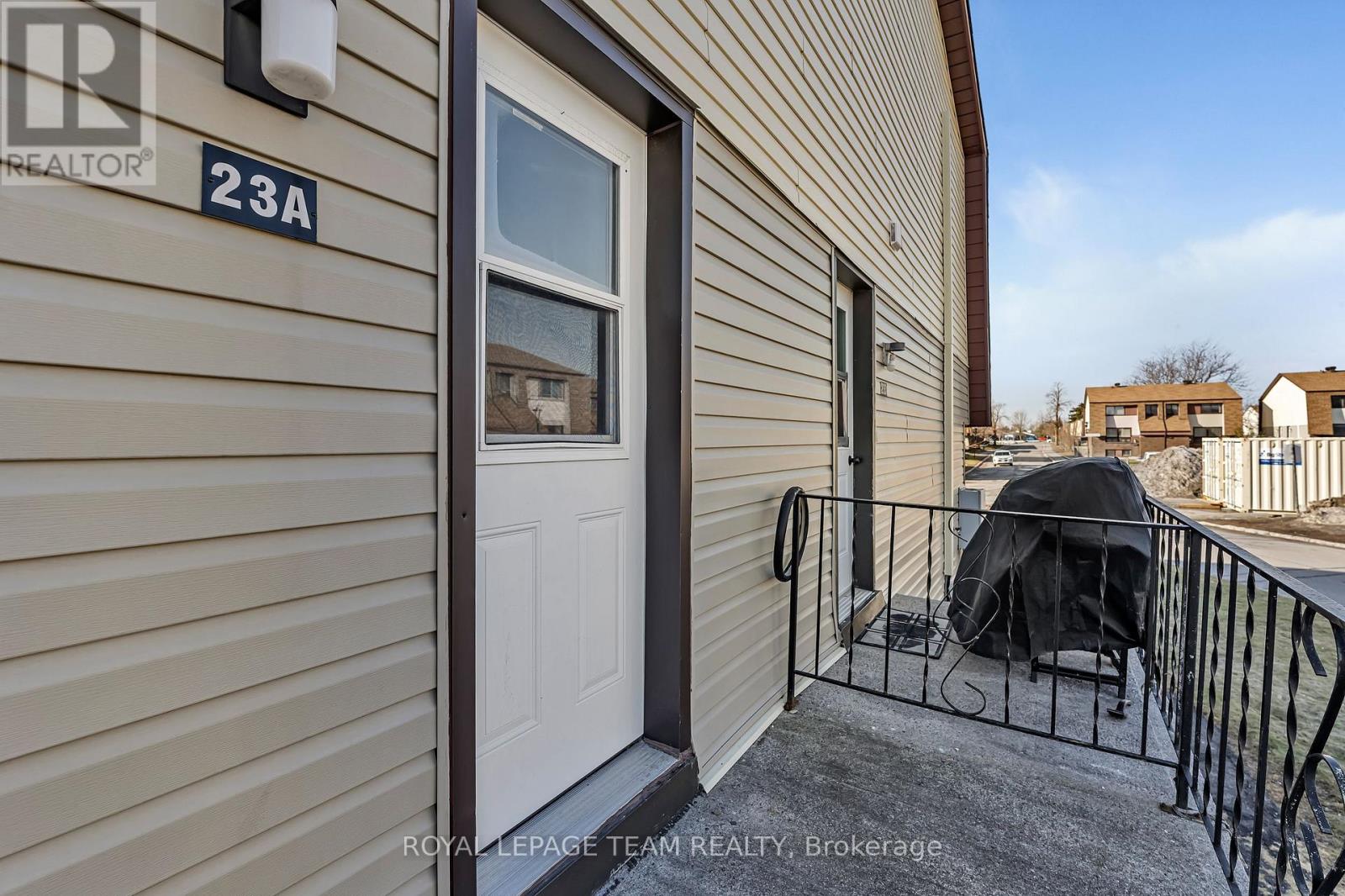 23A WOODVALE GREEN - 8
