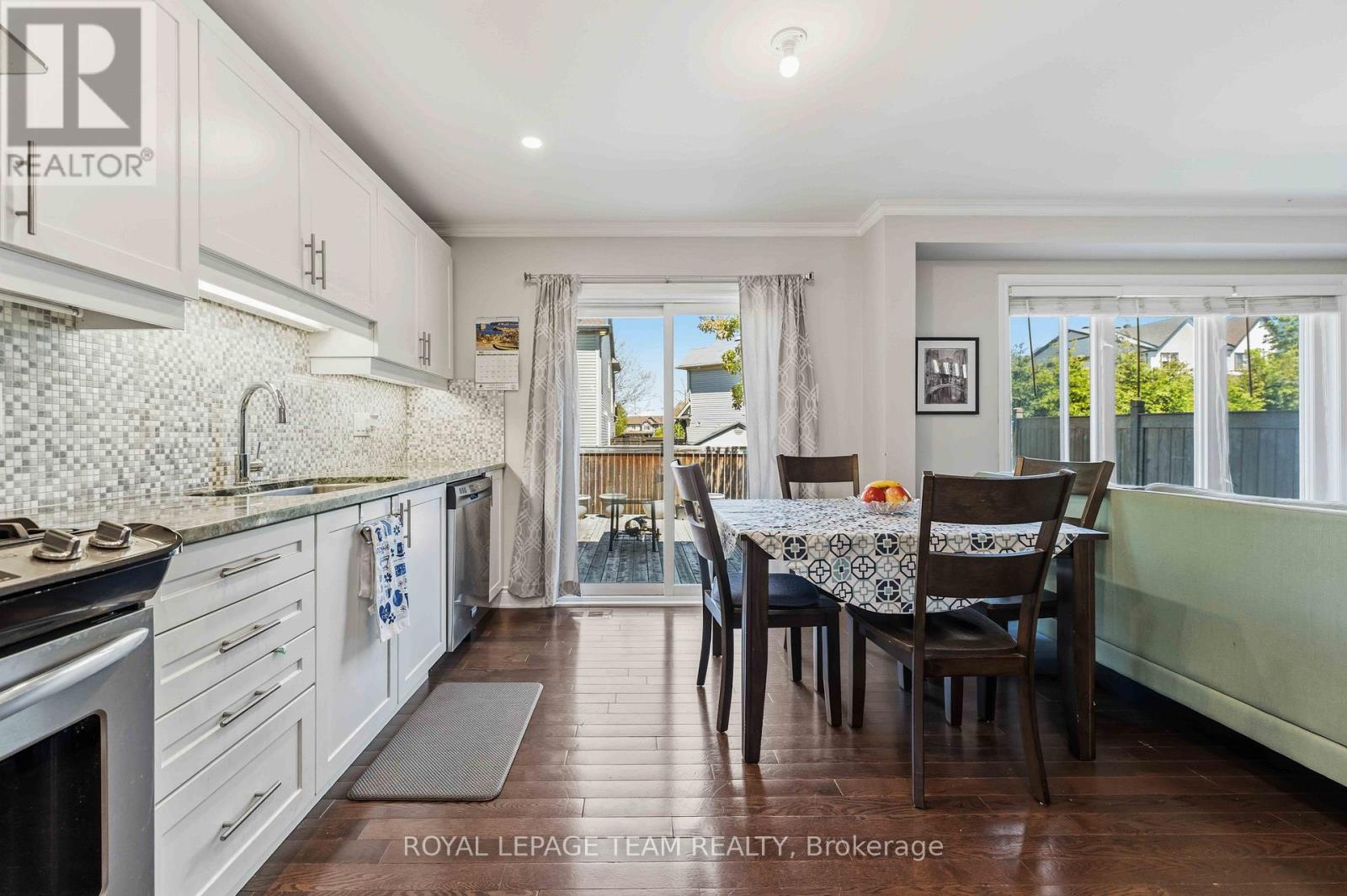 231 CAYMAN ROAD - 11