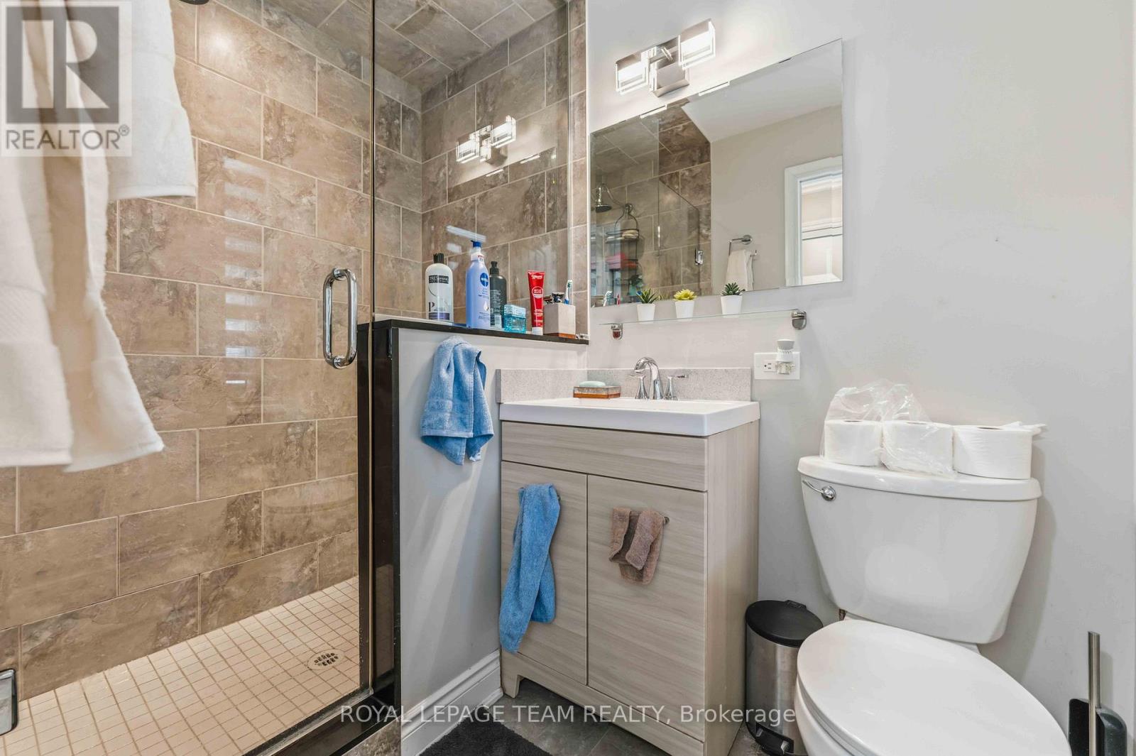 231 CAYMAN ROAD - 22