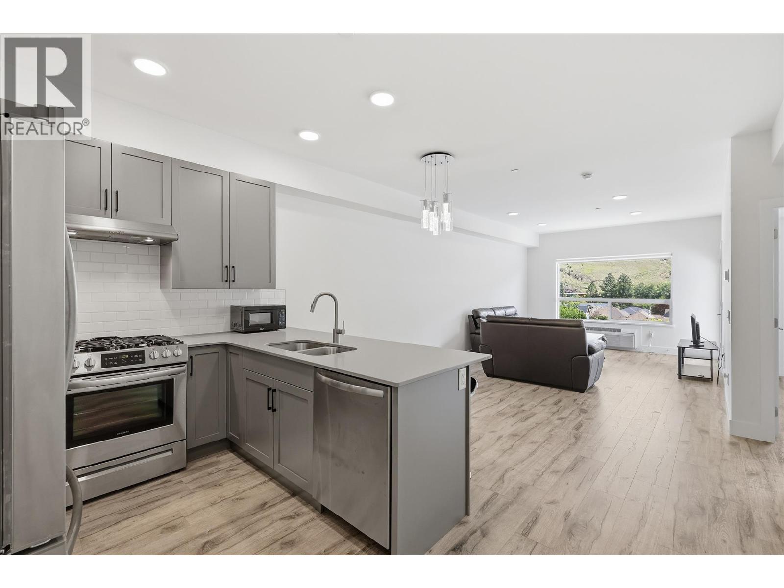 #308 651 DUNES Drive - 10