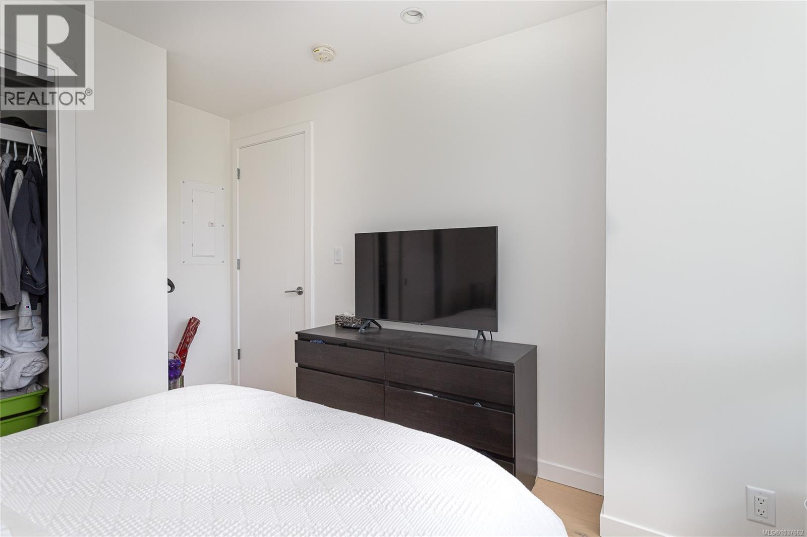 803 2000 Hannington Rd, Langford
