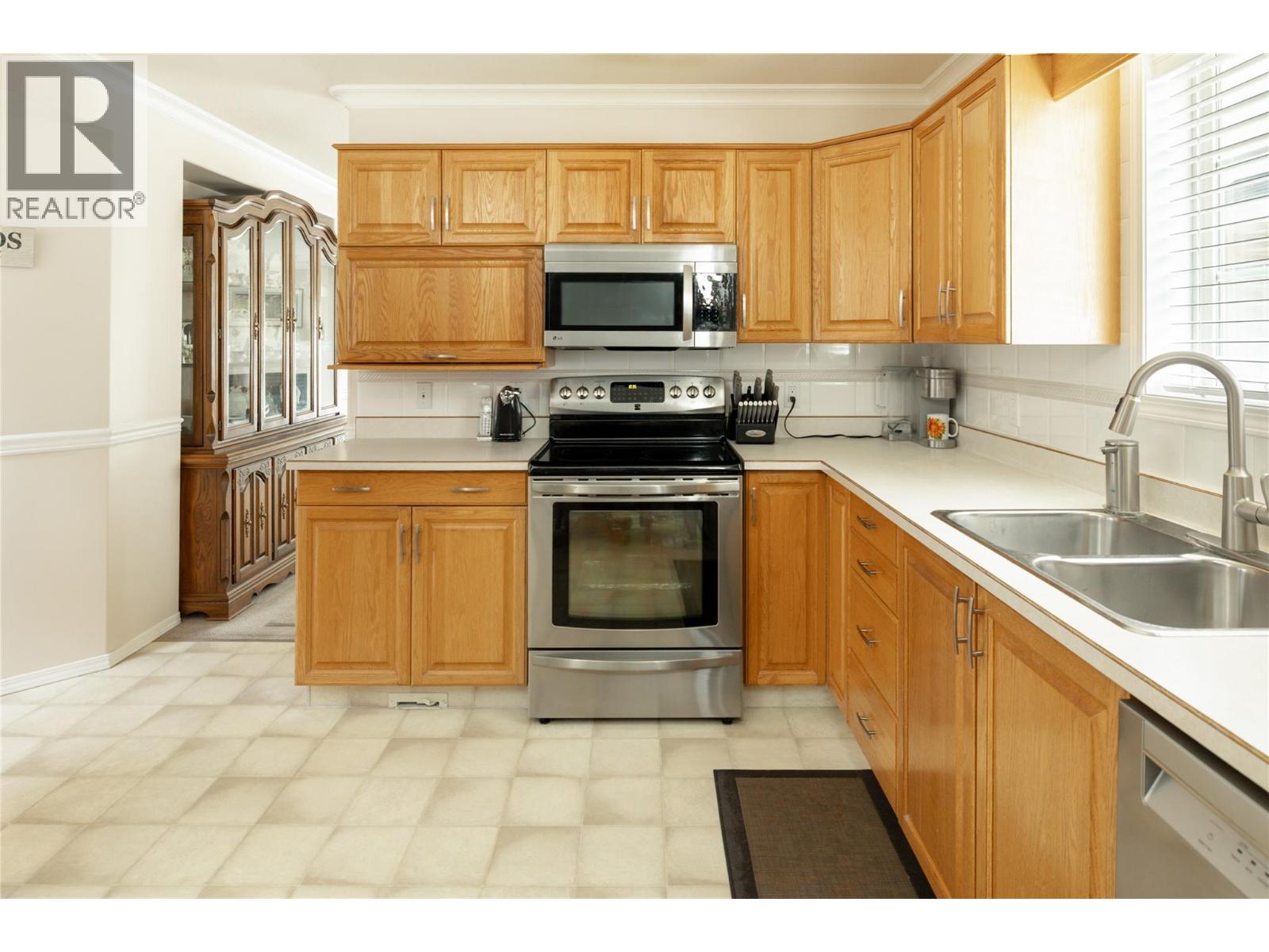 #13 527 YATES Road - 6