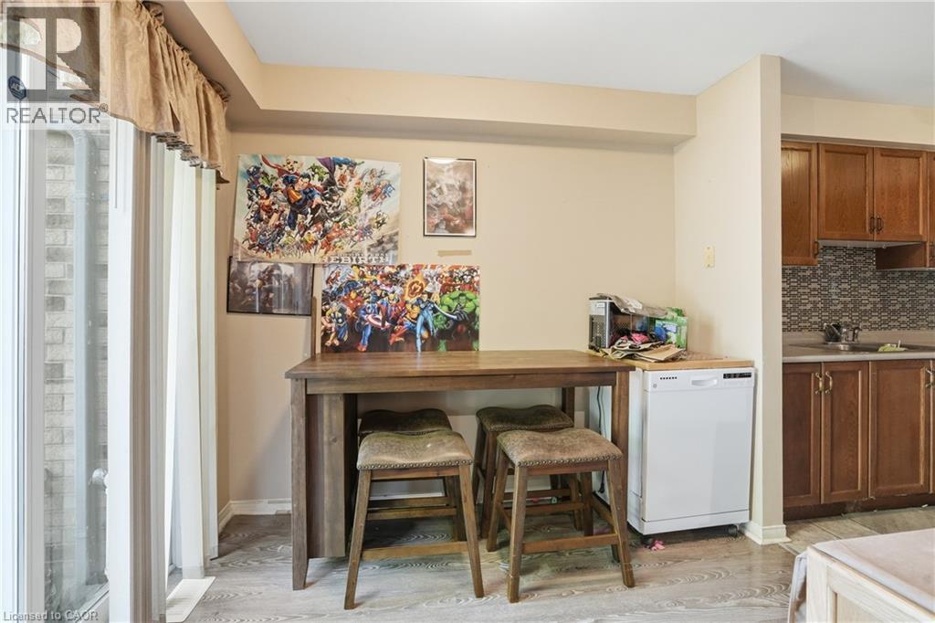 #2 565 RYMAL Road E - 7