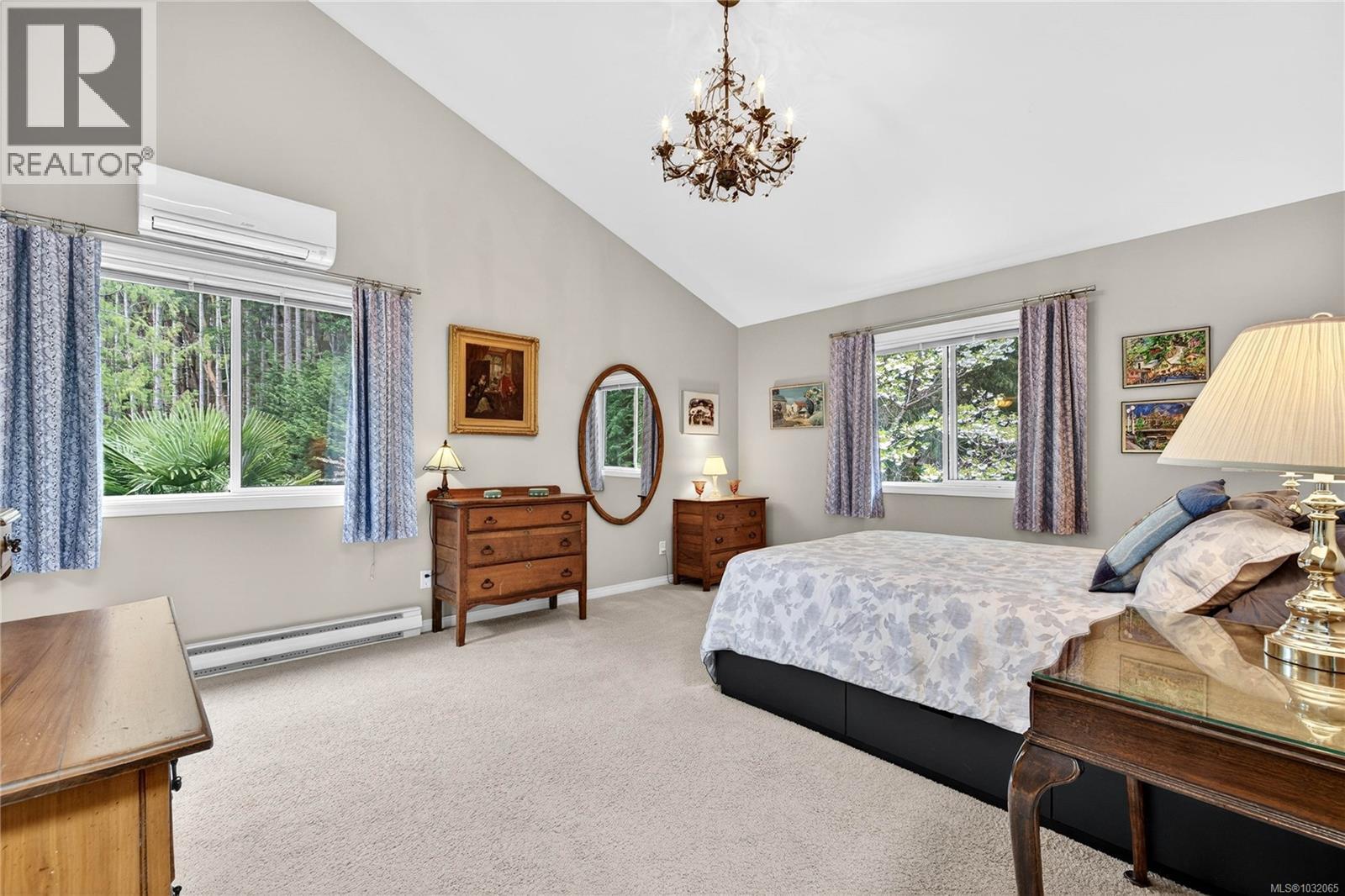 178 Elizabeth Dr - 11
