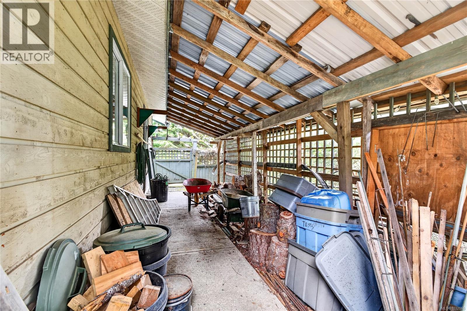 178 Elizabeth Dr - 34