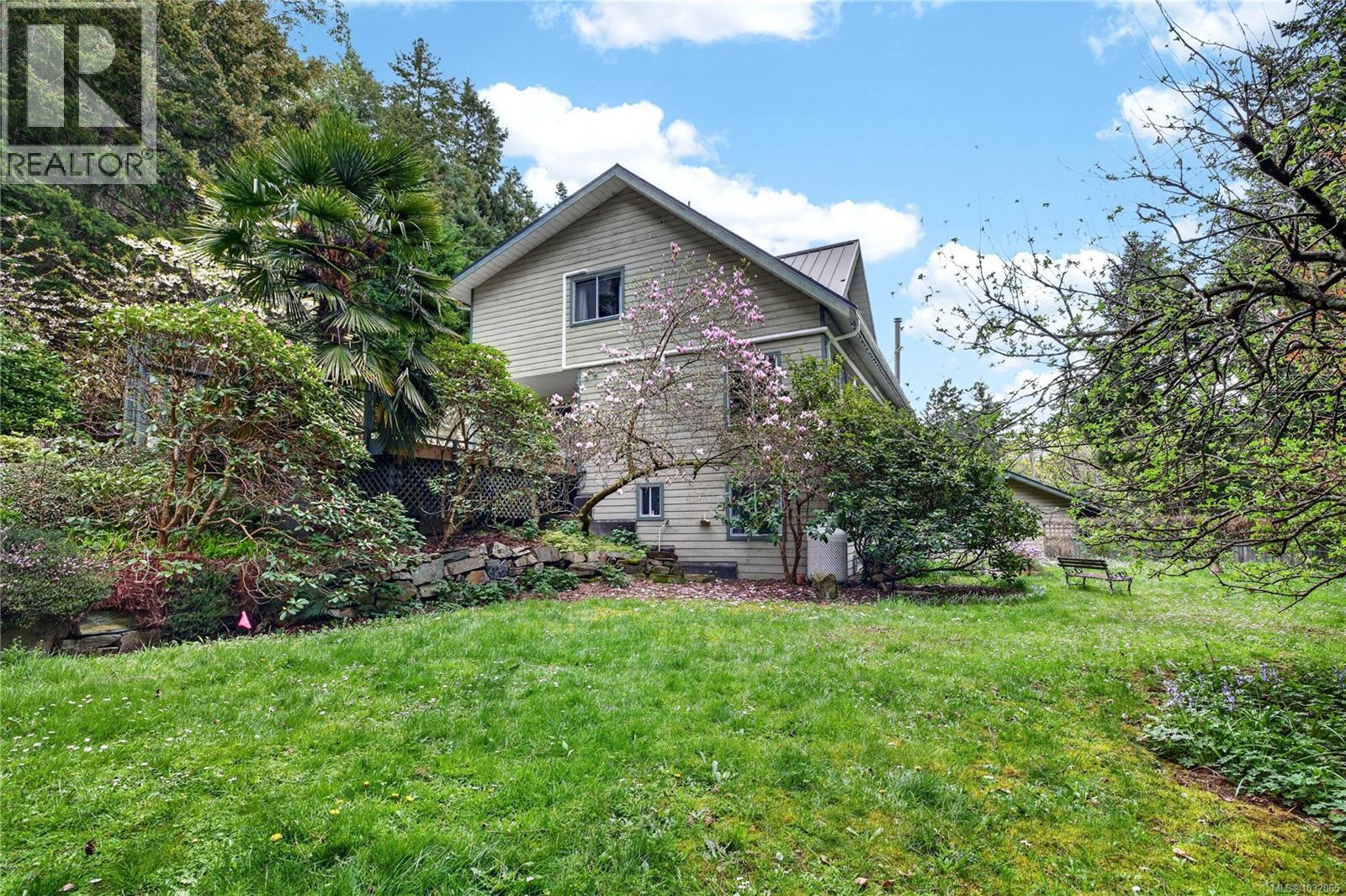 178 Elizabeth Dr - 26