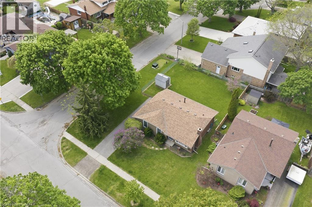31 WILLCHER Drive - Image 2