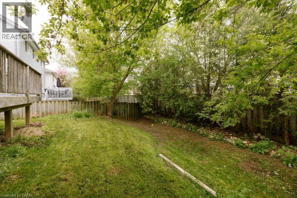 430 STARWOOD Drive, Guelph, Ontario, N1E7A4 — Photo 13