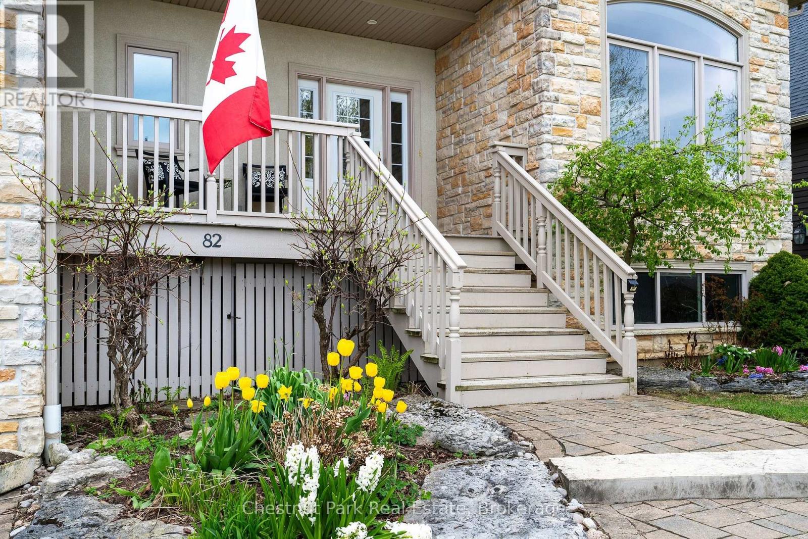 82 STANLEY STREET - 2