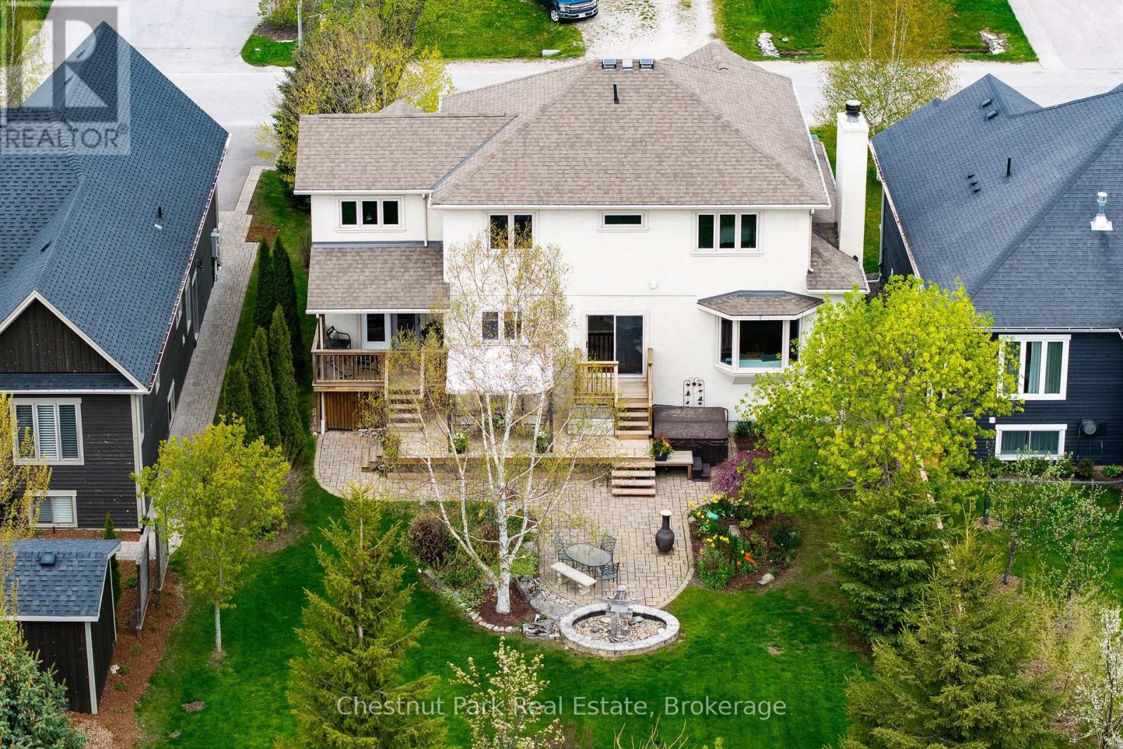 82 STANLEY STREET - 48