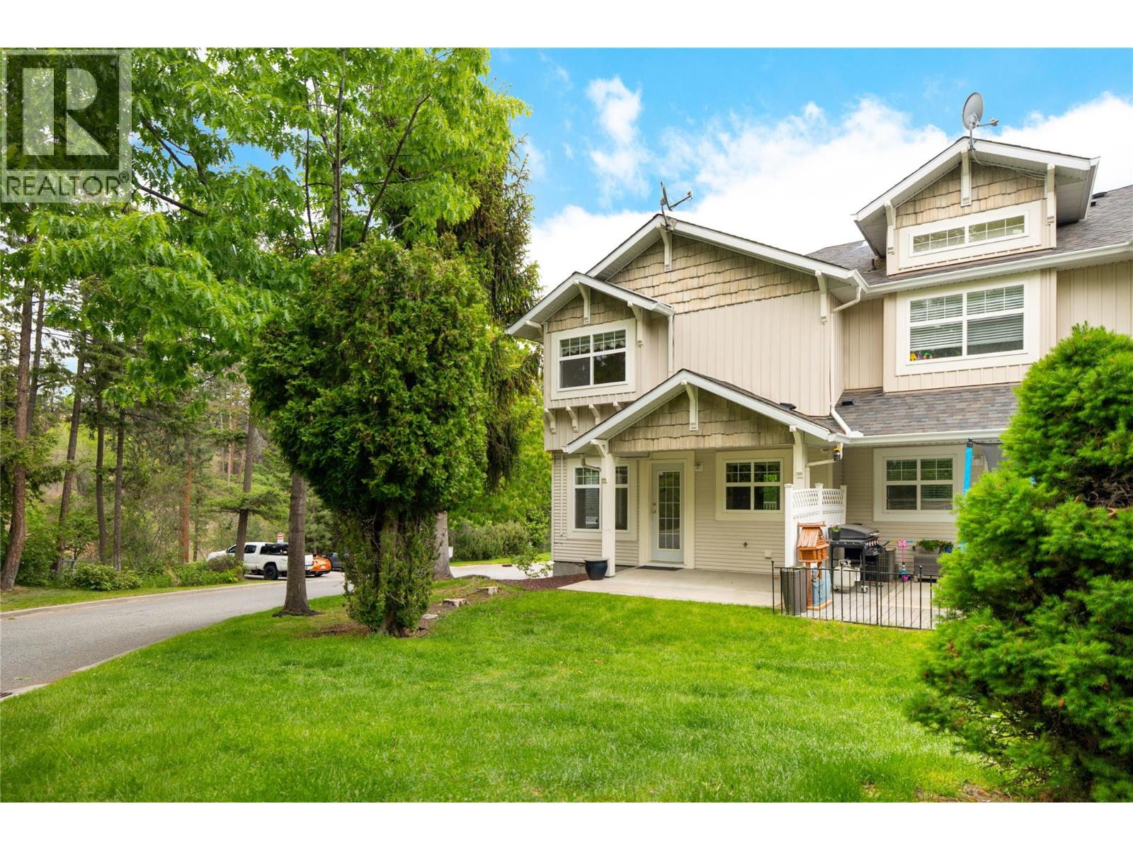 101 3825 GLEN CANYON Drive, West Kelowna