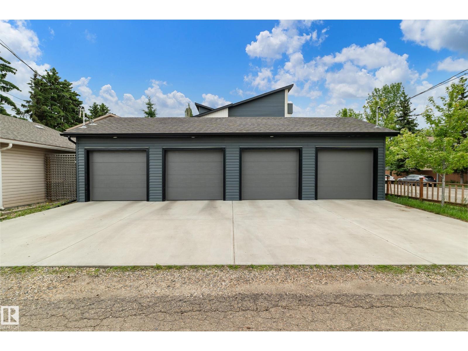 15204 108 AV NW - 22
