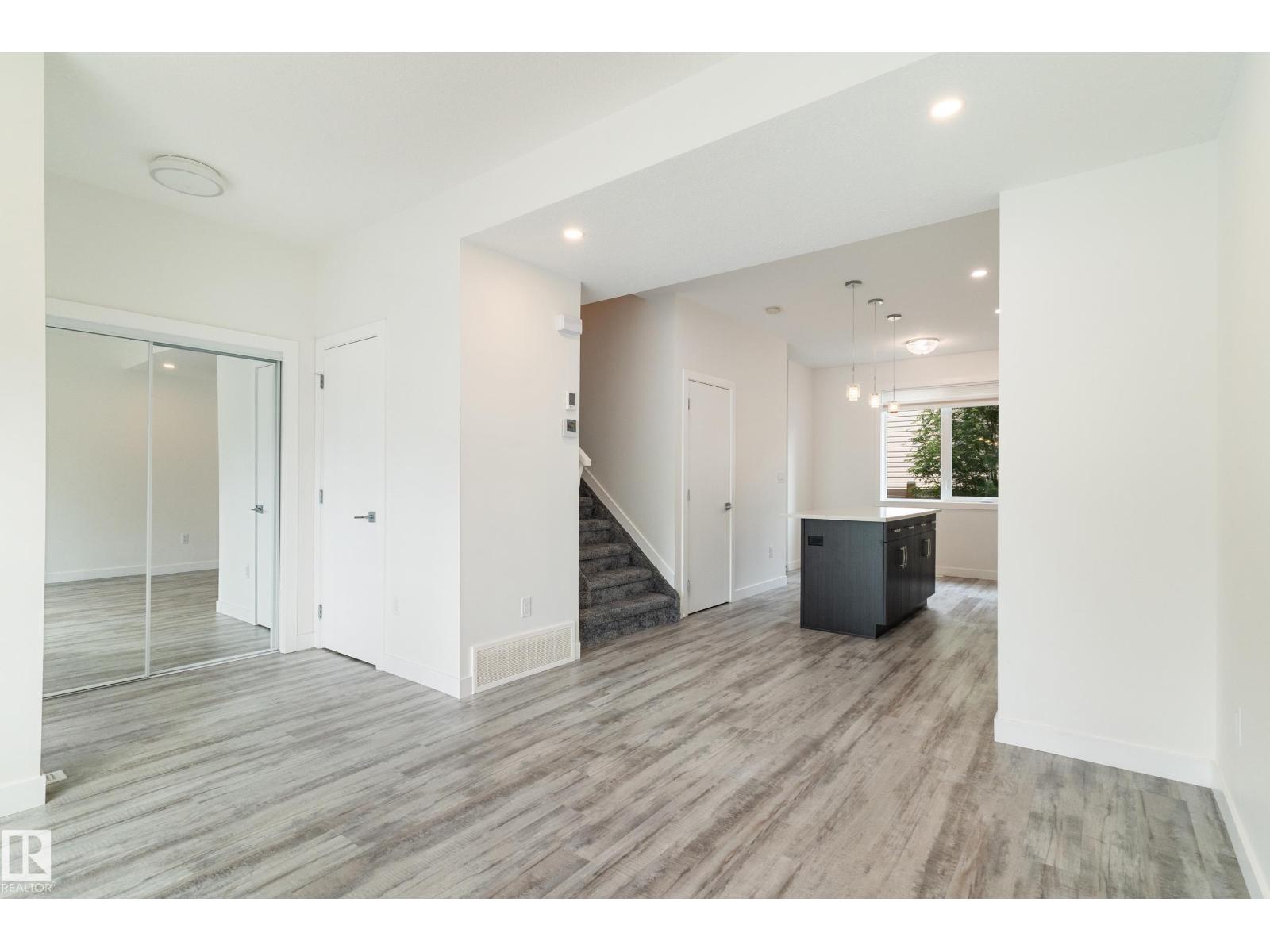 15204 108 AV NW - 5