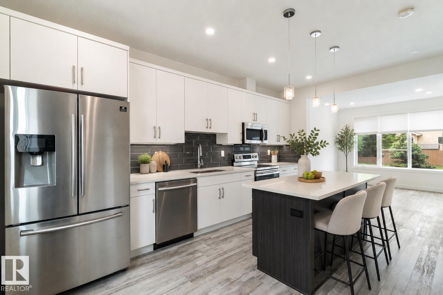 15204 108 AV NW - 6