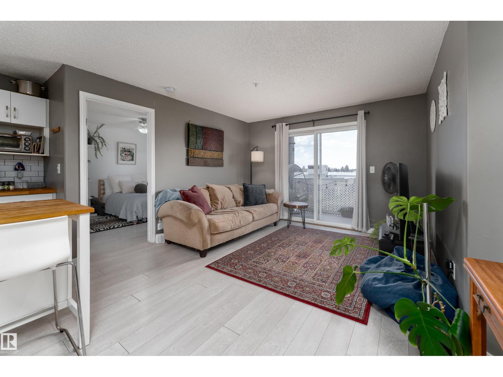 #408 10535 122 Street NW - 8