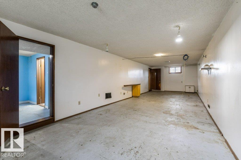13218 116 AV NW - 26