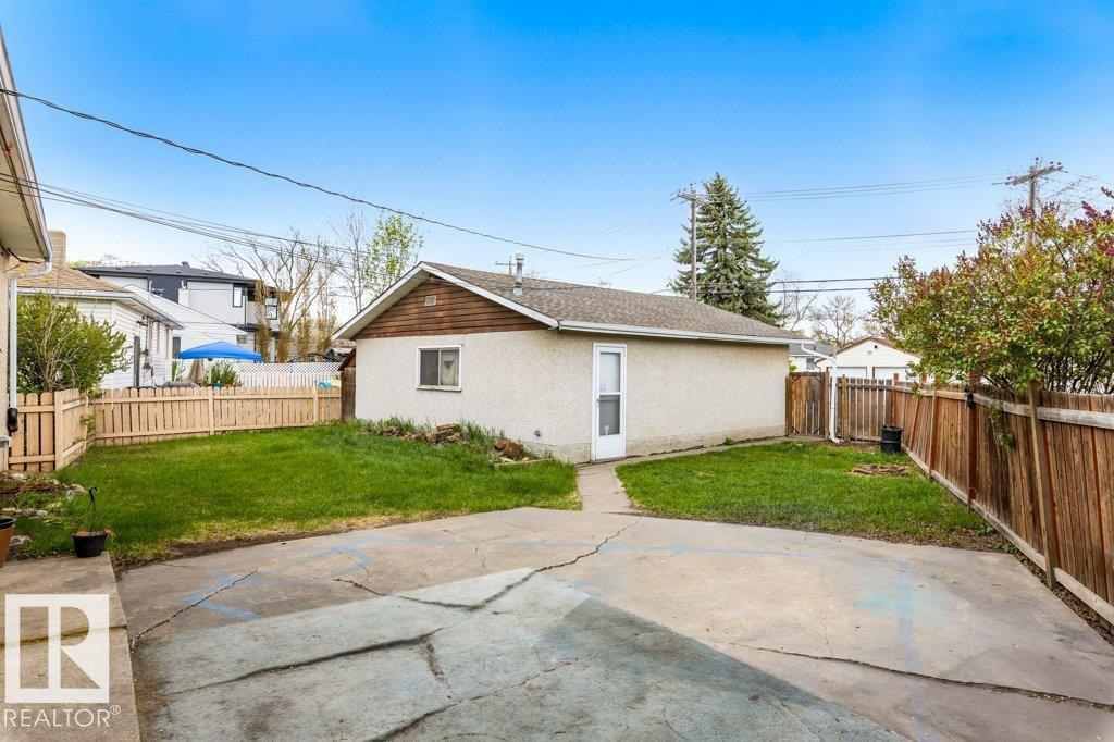 13218 116 AV NW - 30