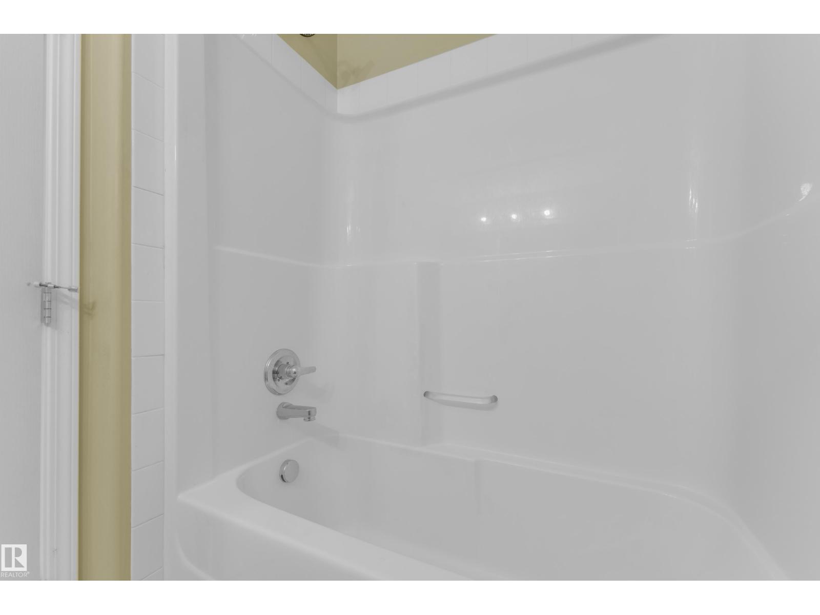 #440 3425 19 ST NW - 12