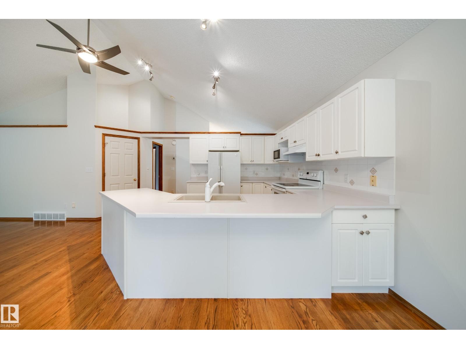 1130 116 ST NW - 14