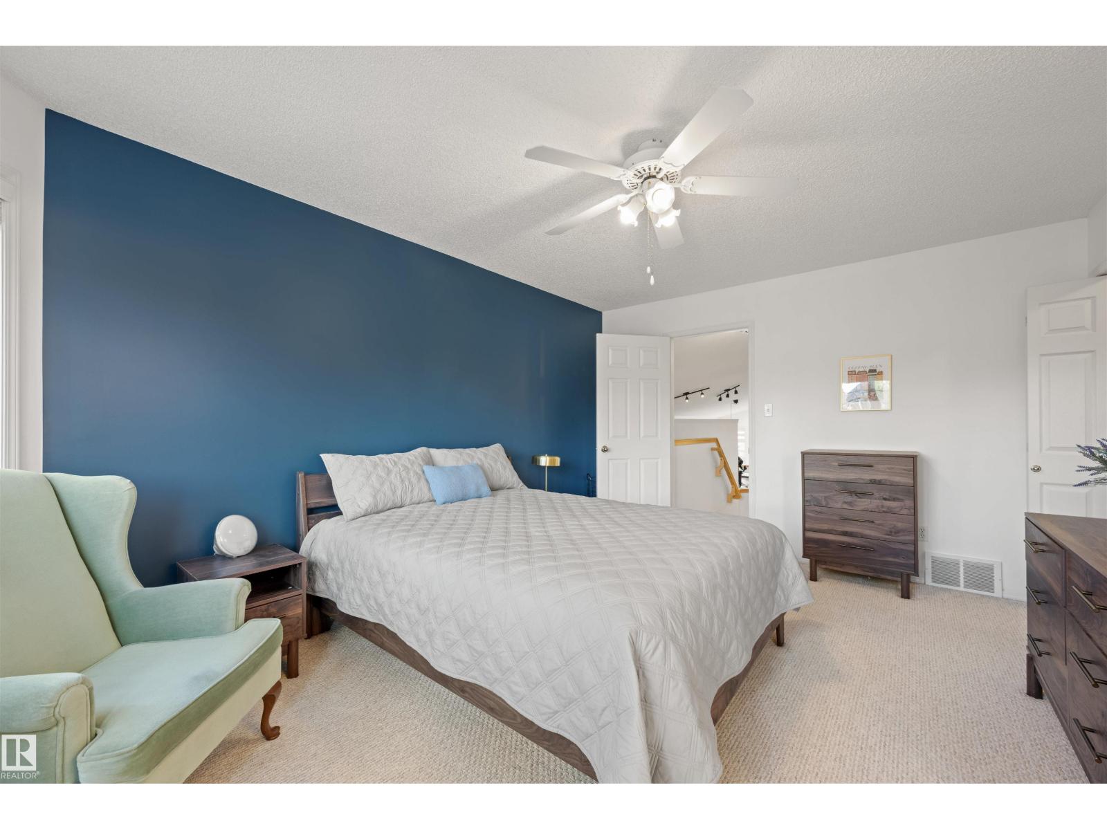 611 BECK CL SW — photo 18