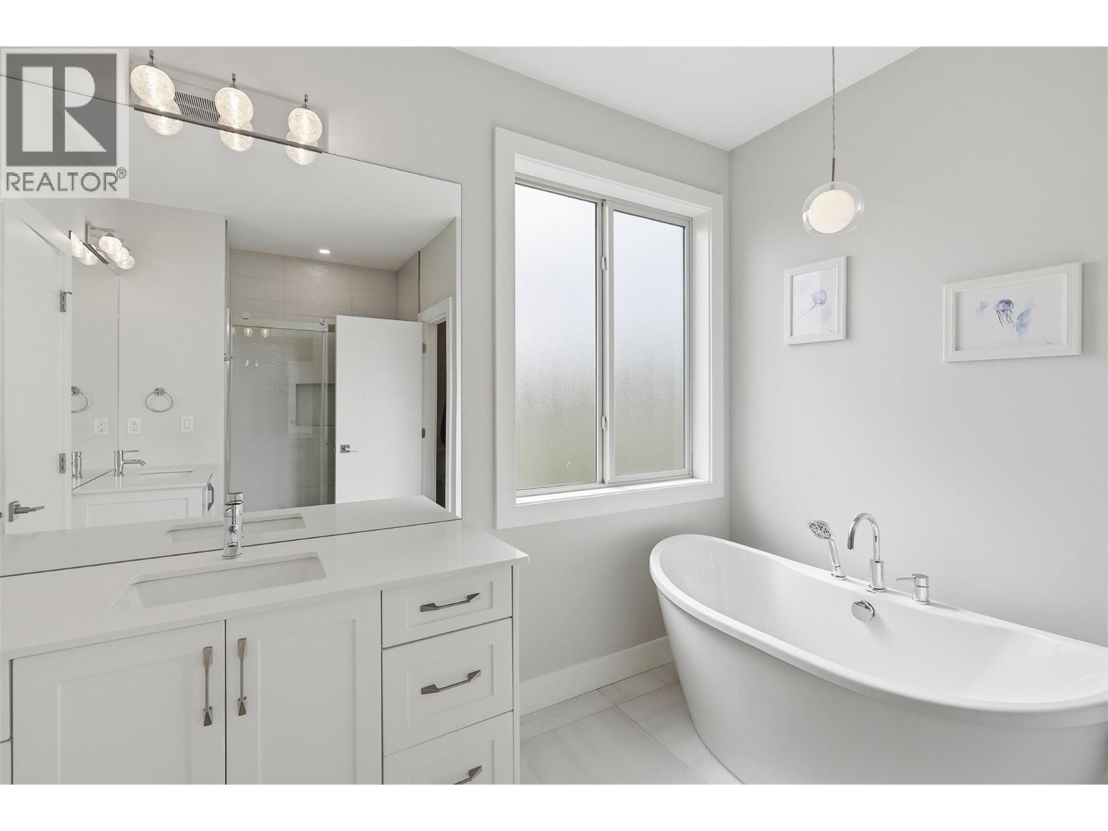 464 EDINBURGH Boulevard - 35