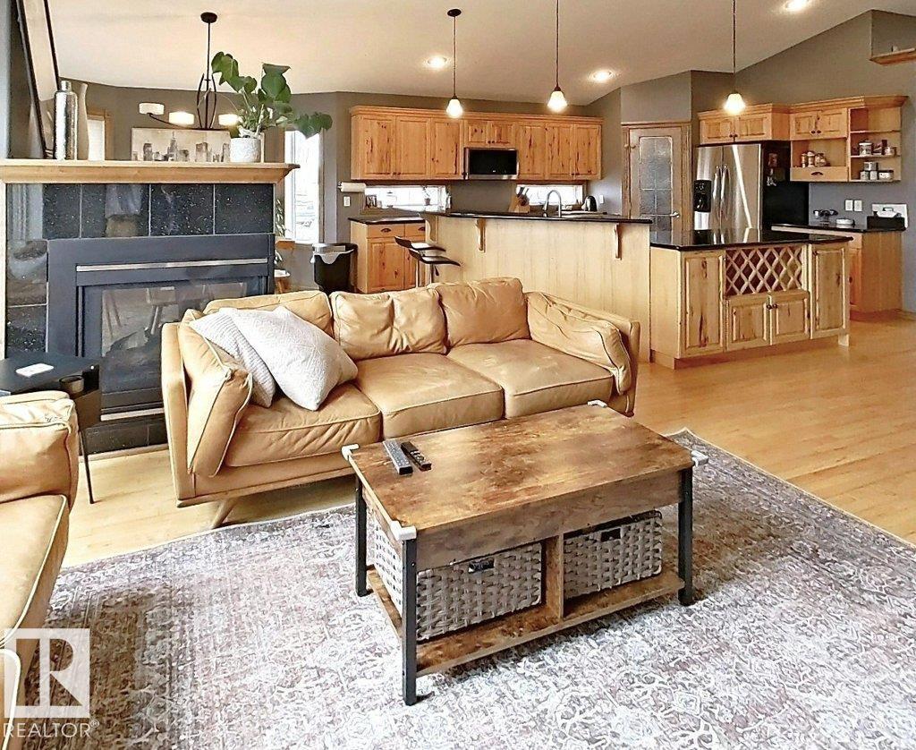 #267 53017 RANGE ROAD 223 - 18