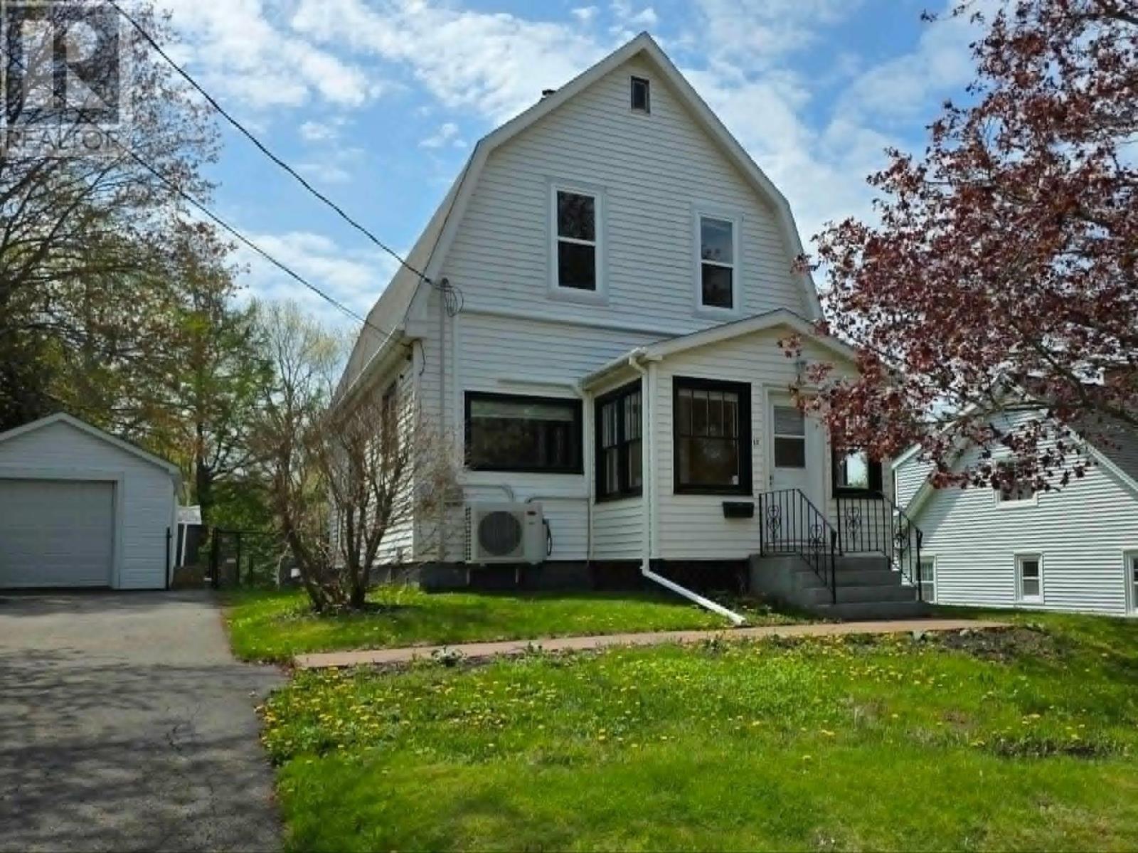 Property 3 of 44 of 12 Yorke Street