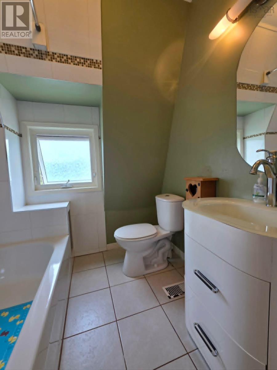 Property 31 of 44 of 12 Yorke Street