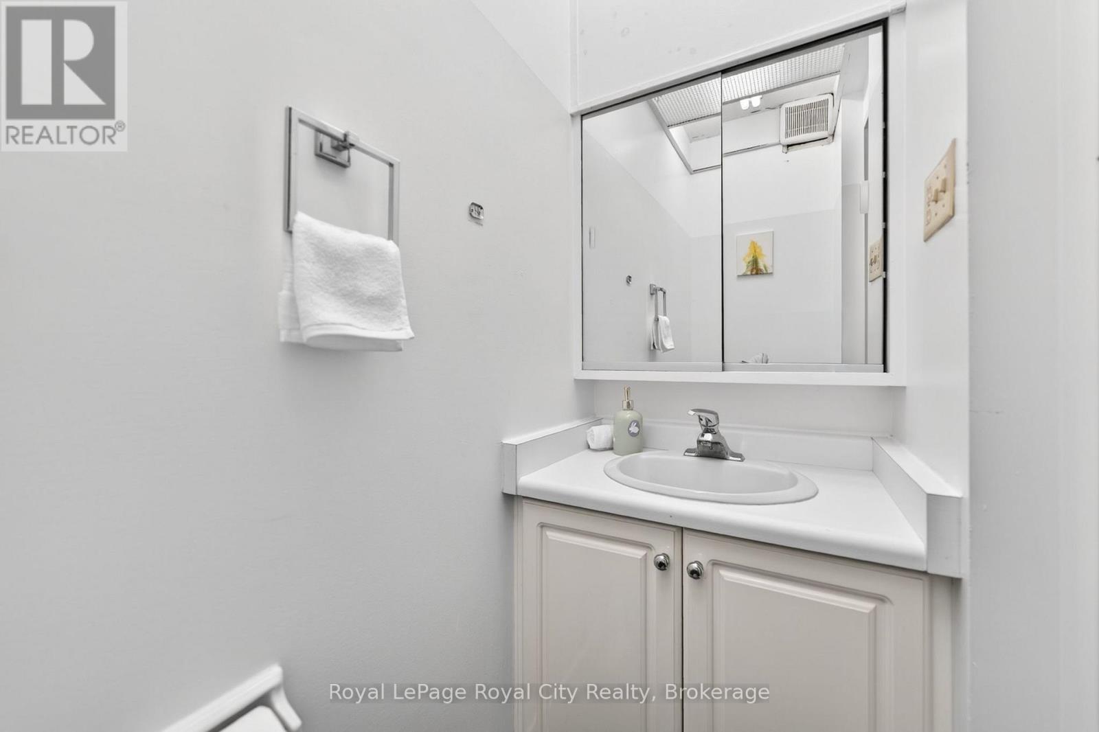 #407 89 WESTWOOD ROAD - Image 24