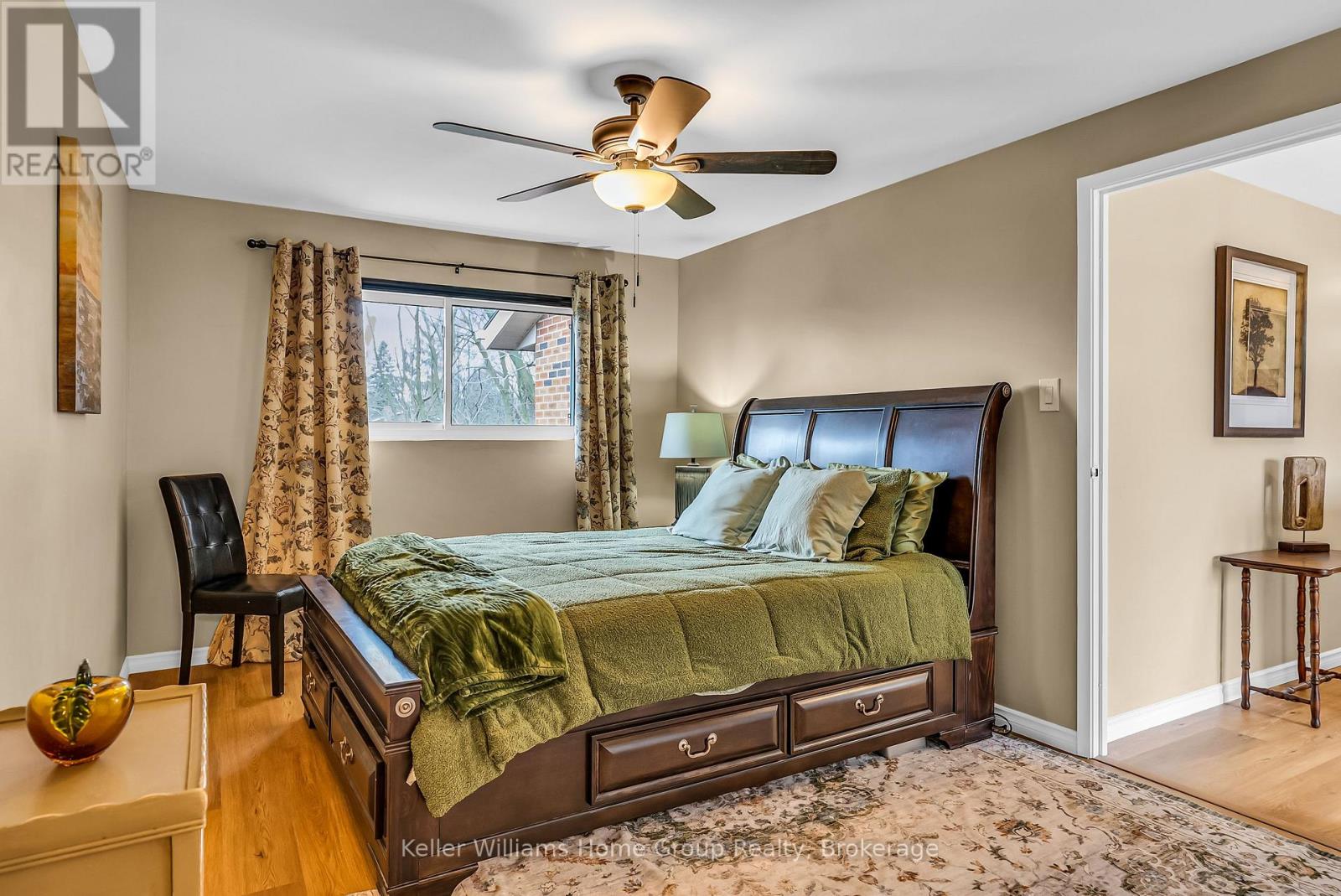 #119 49 RHONDA ROAD - 27