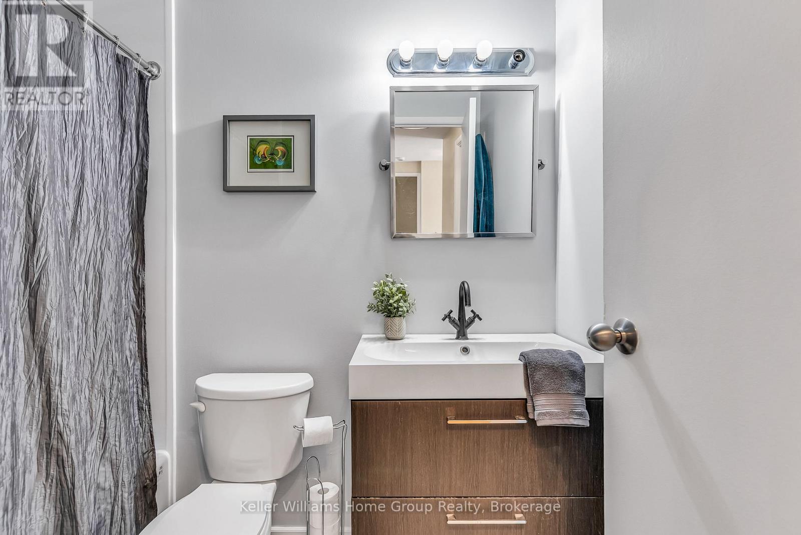#119 49 RHONDA ROAD - 33