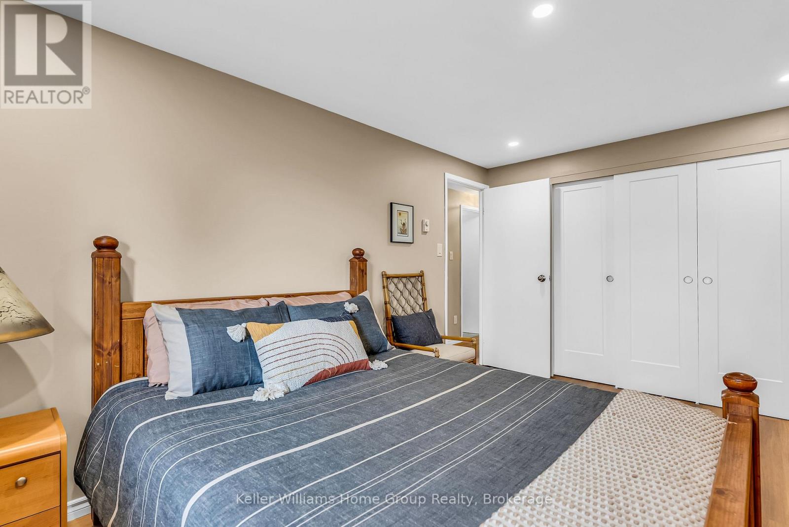 #119 49 RHONDA ROAD - 38