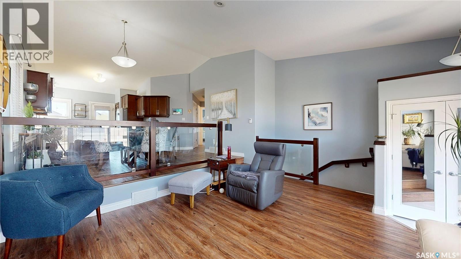 5053 Watson WAY - 5