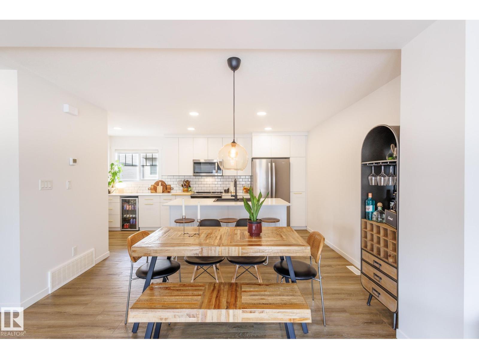 #104 1530 Tamarack BV NW NW - Image 2