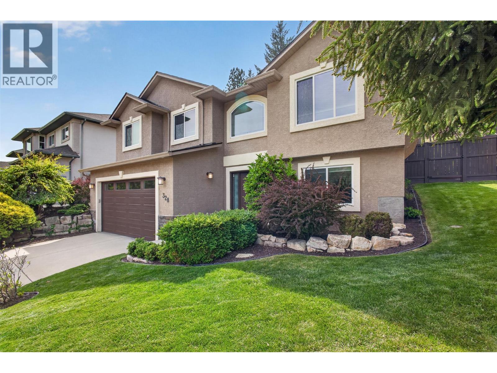  328 Woodpark Crescent, Kelowna