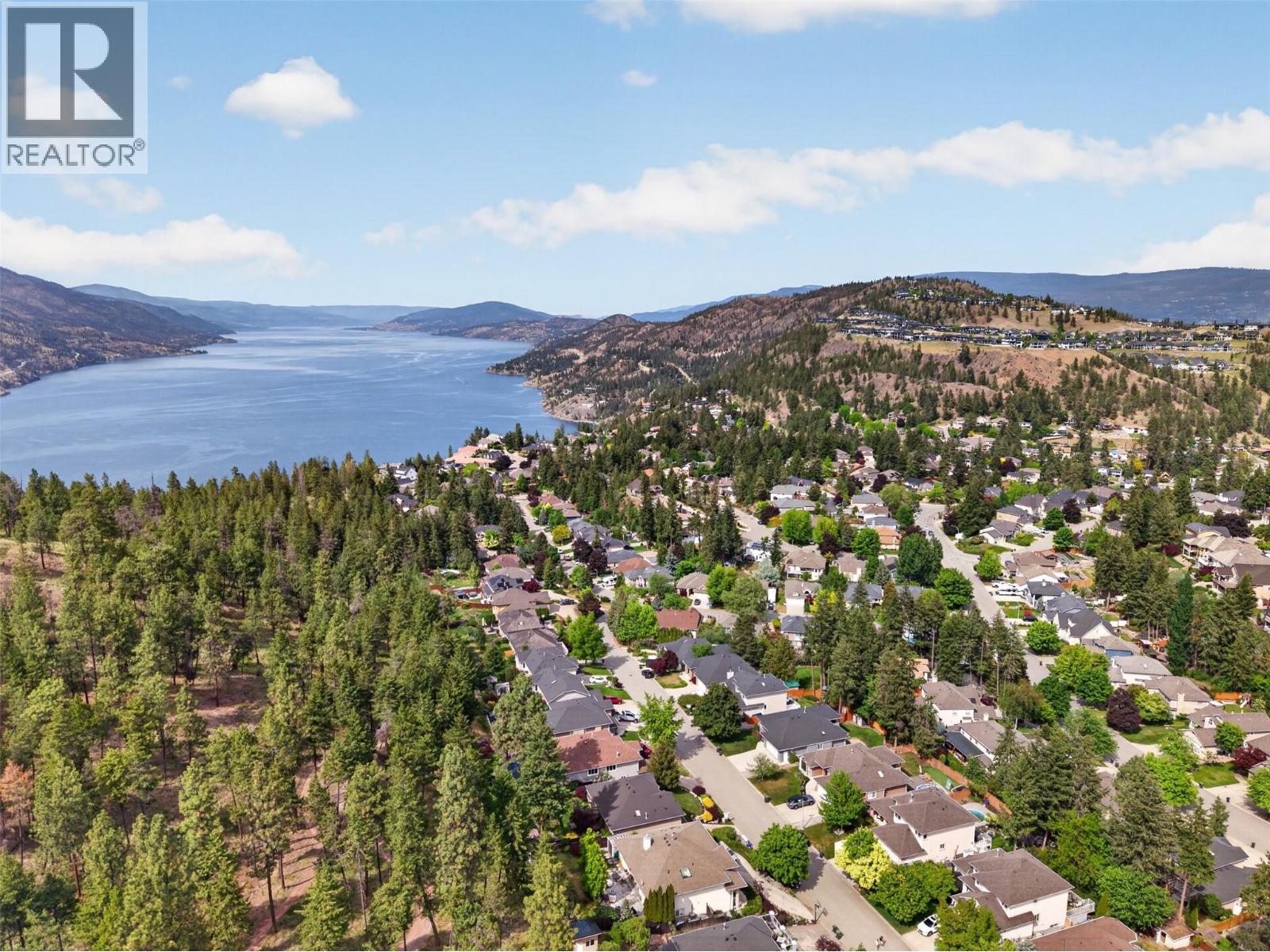  328 Woodpark Crescent, Kelowna