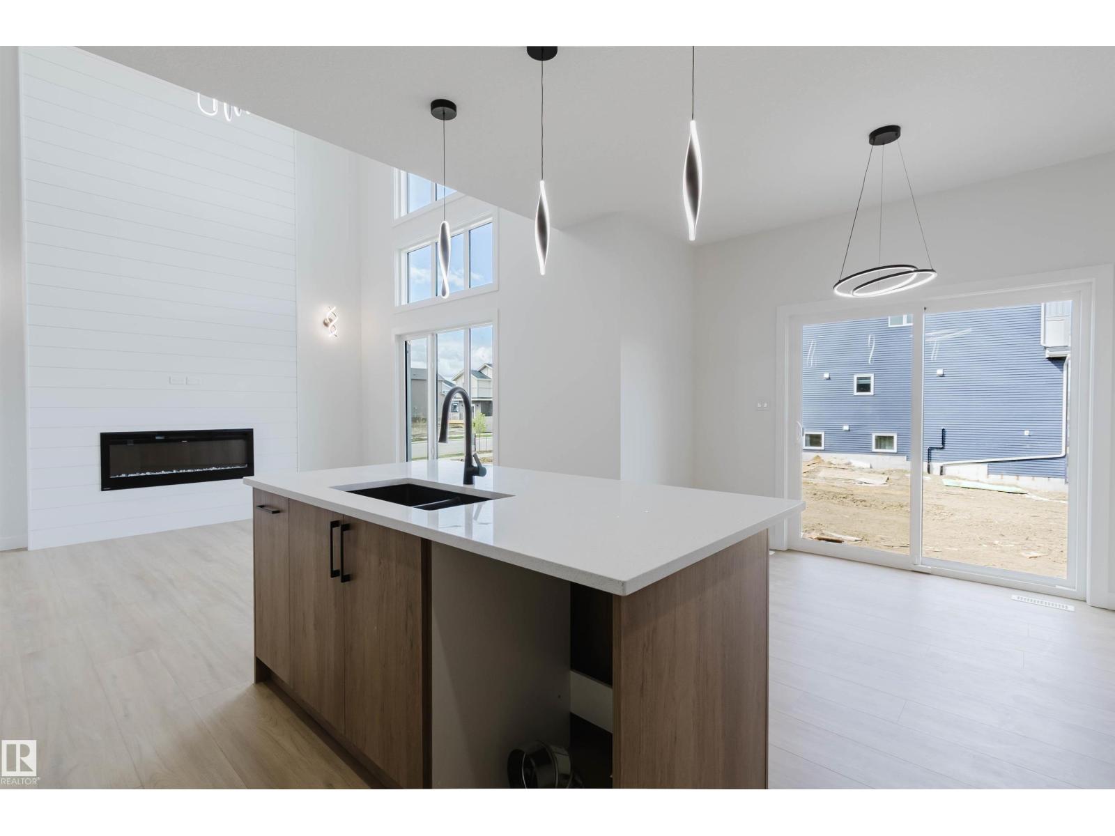 806 ELDERBERRY CO NW - 23