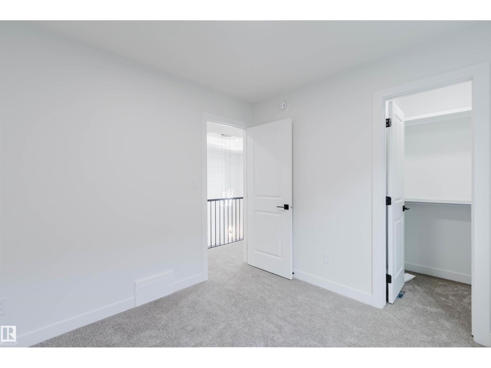 806 ELDERBERRY CO NW - 34