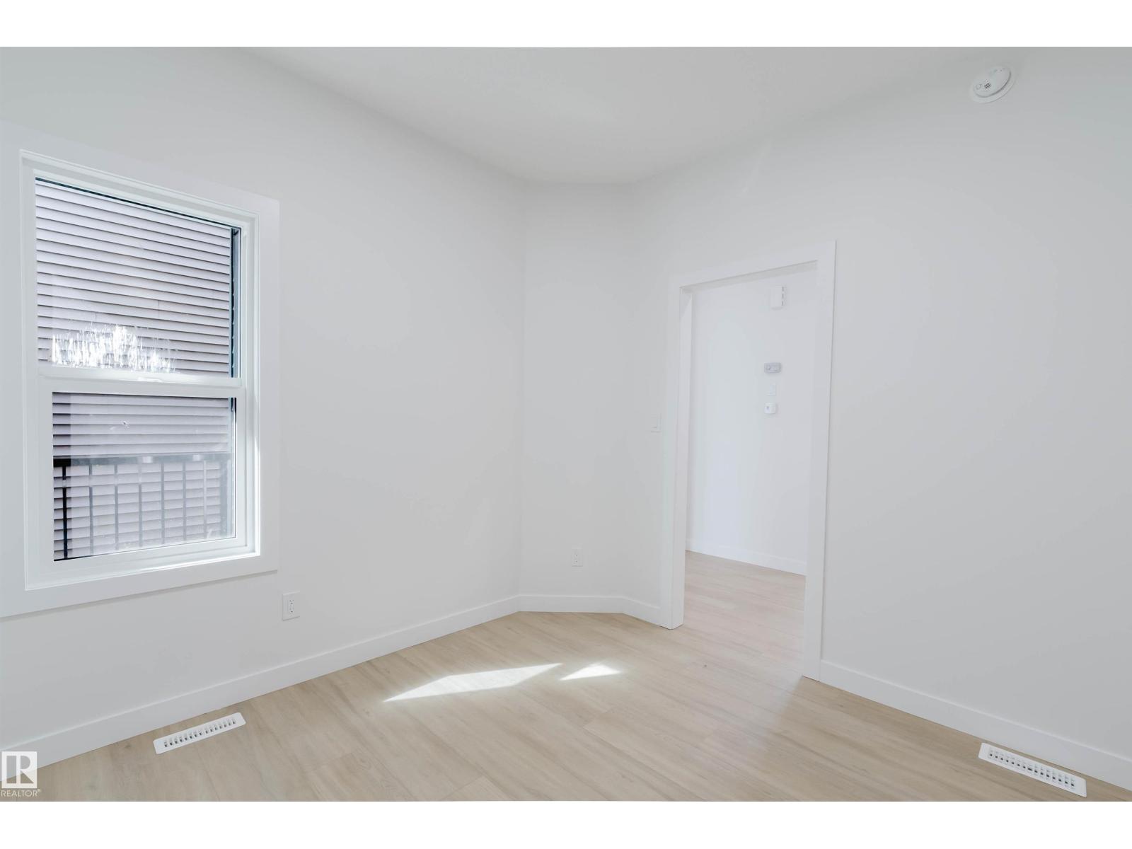 806 ELDERBERRY CO NW - 5