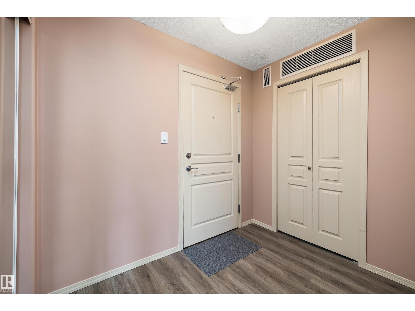 #406 16035 132 ST NW - 7