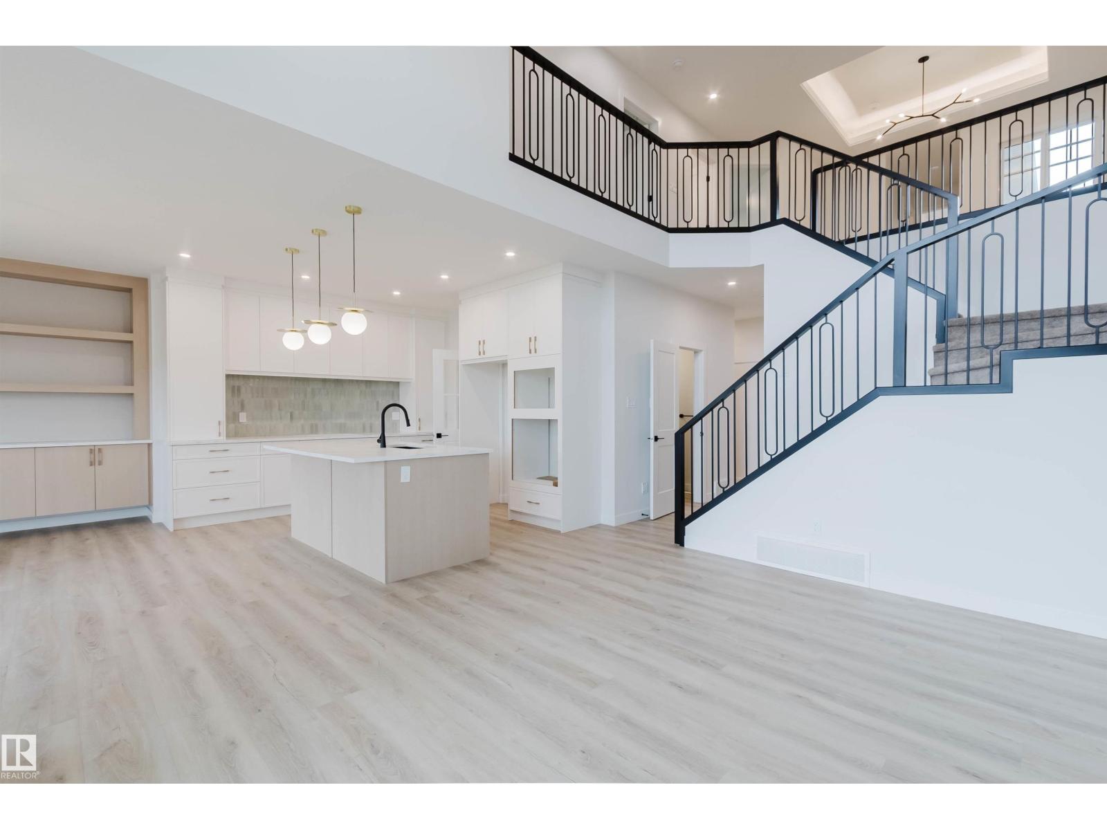 224 EDGEMONT GR NW - 24