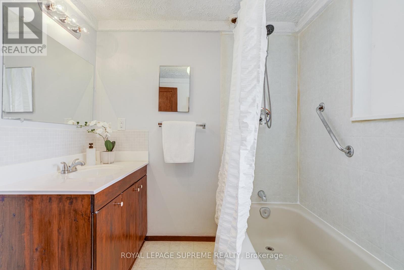344 WINONA DRIVE - 31