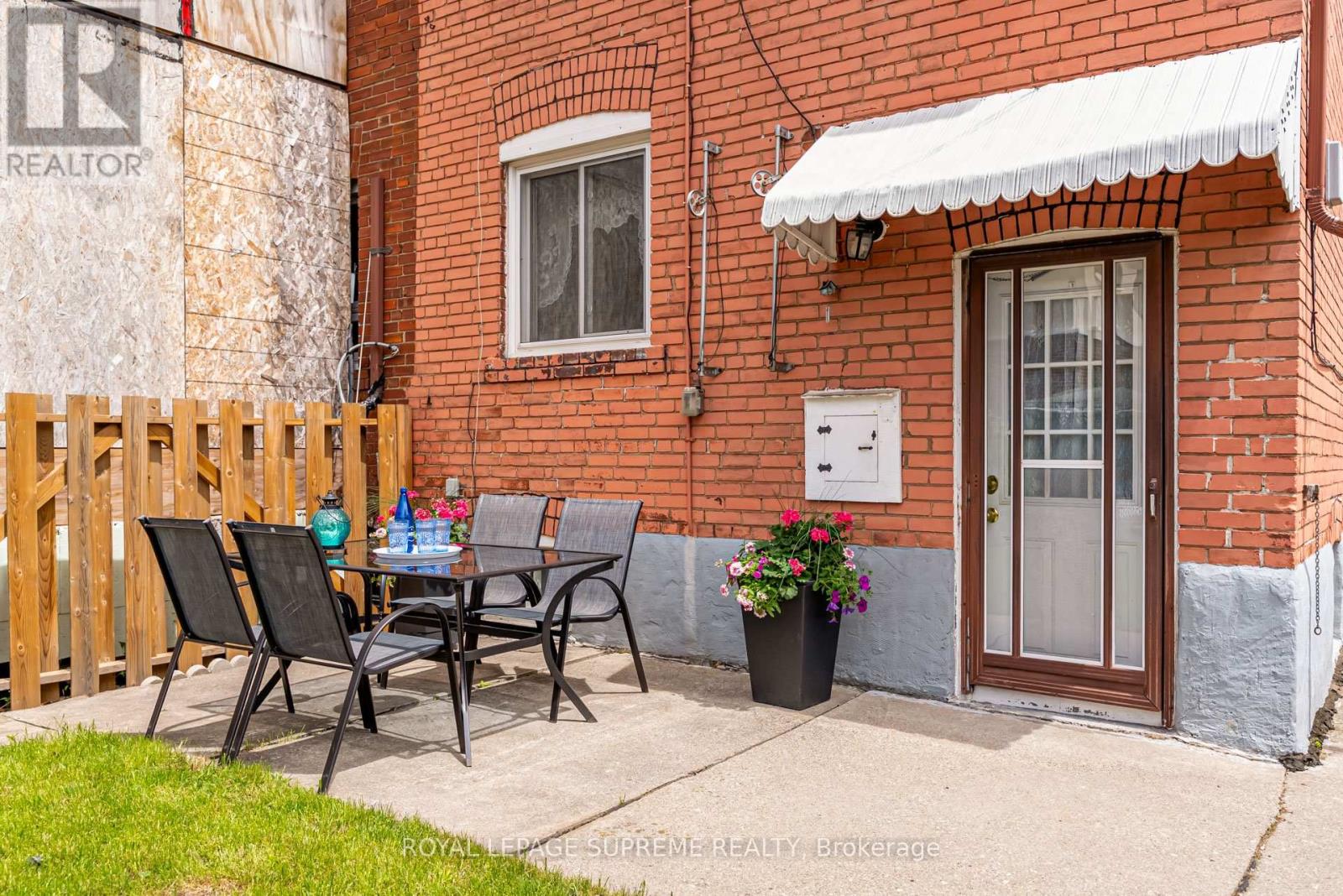 344 WINONA DRIVE - 39