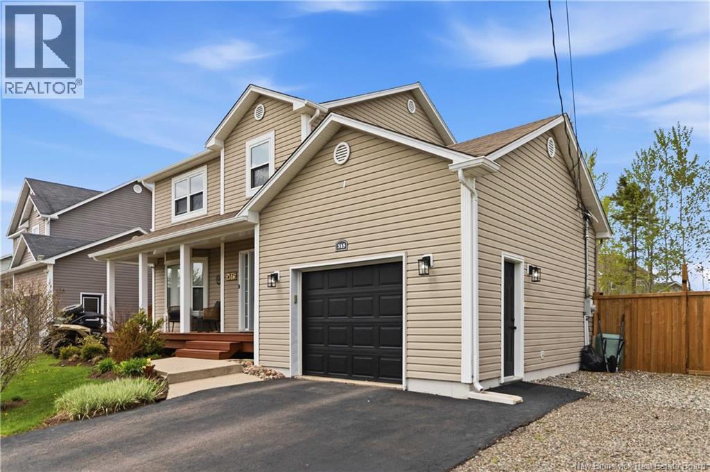 315 Maplehurst Drive - 3