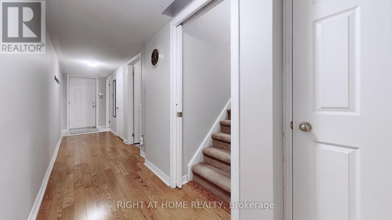 49 WILKES CRESCENT - 30