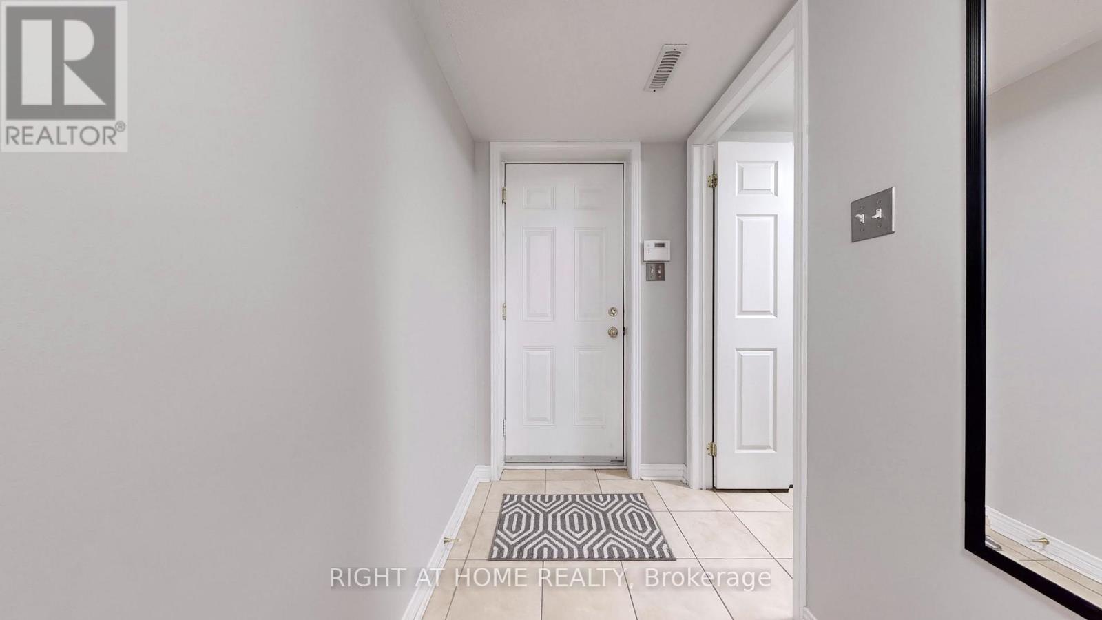 49 WILKES CRESCENT - 36