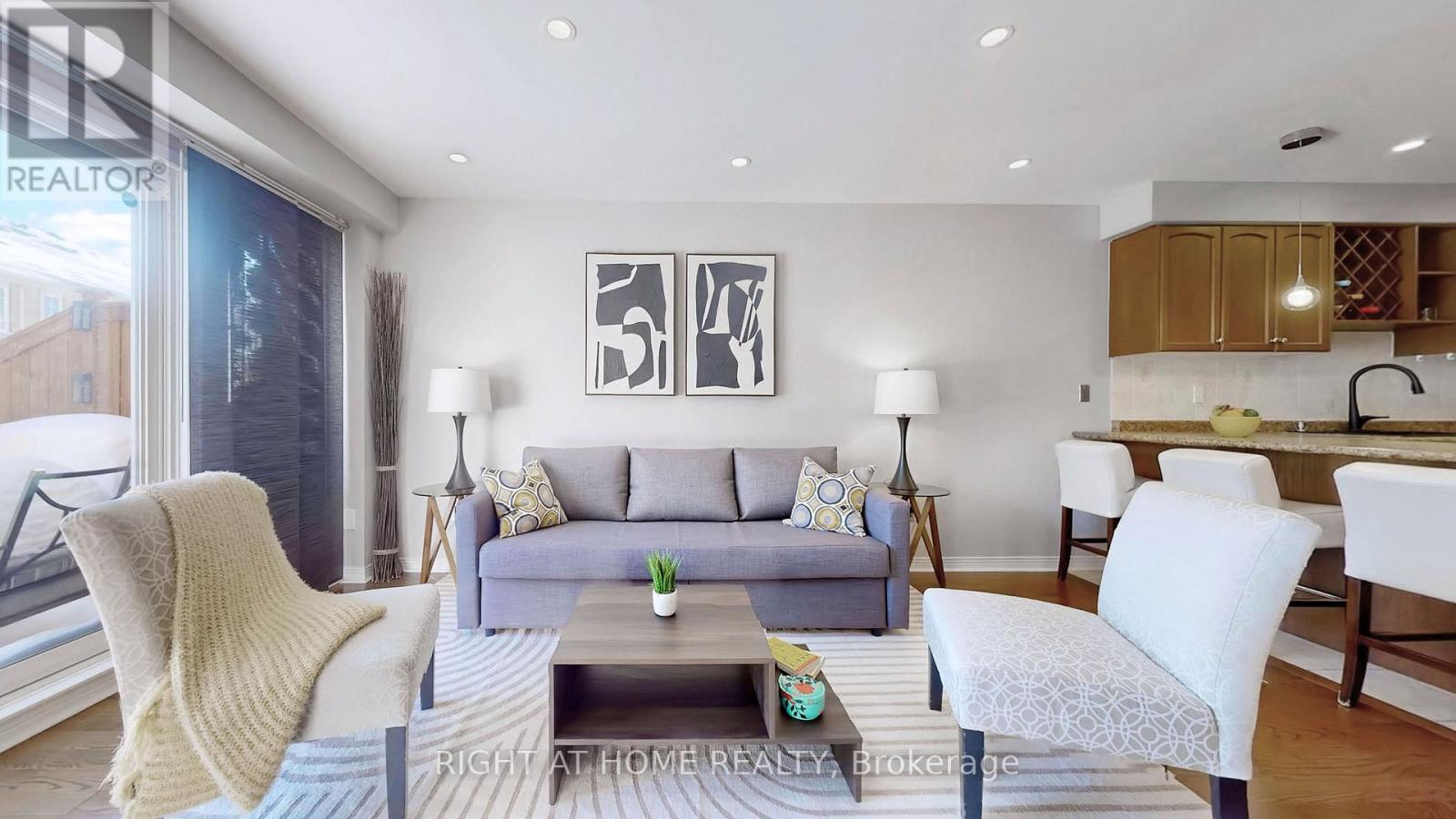 49 WILKES CRESCENT - 4