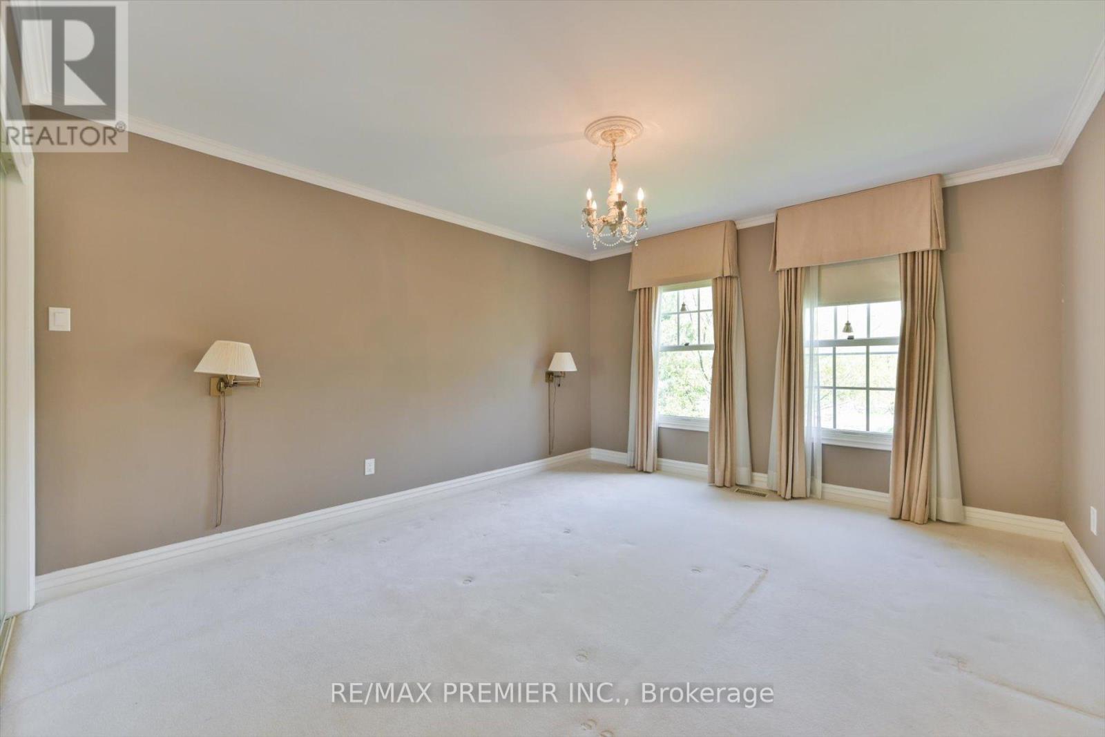25 HIGHGROVE CRESCENT - 24