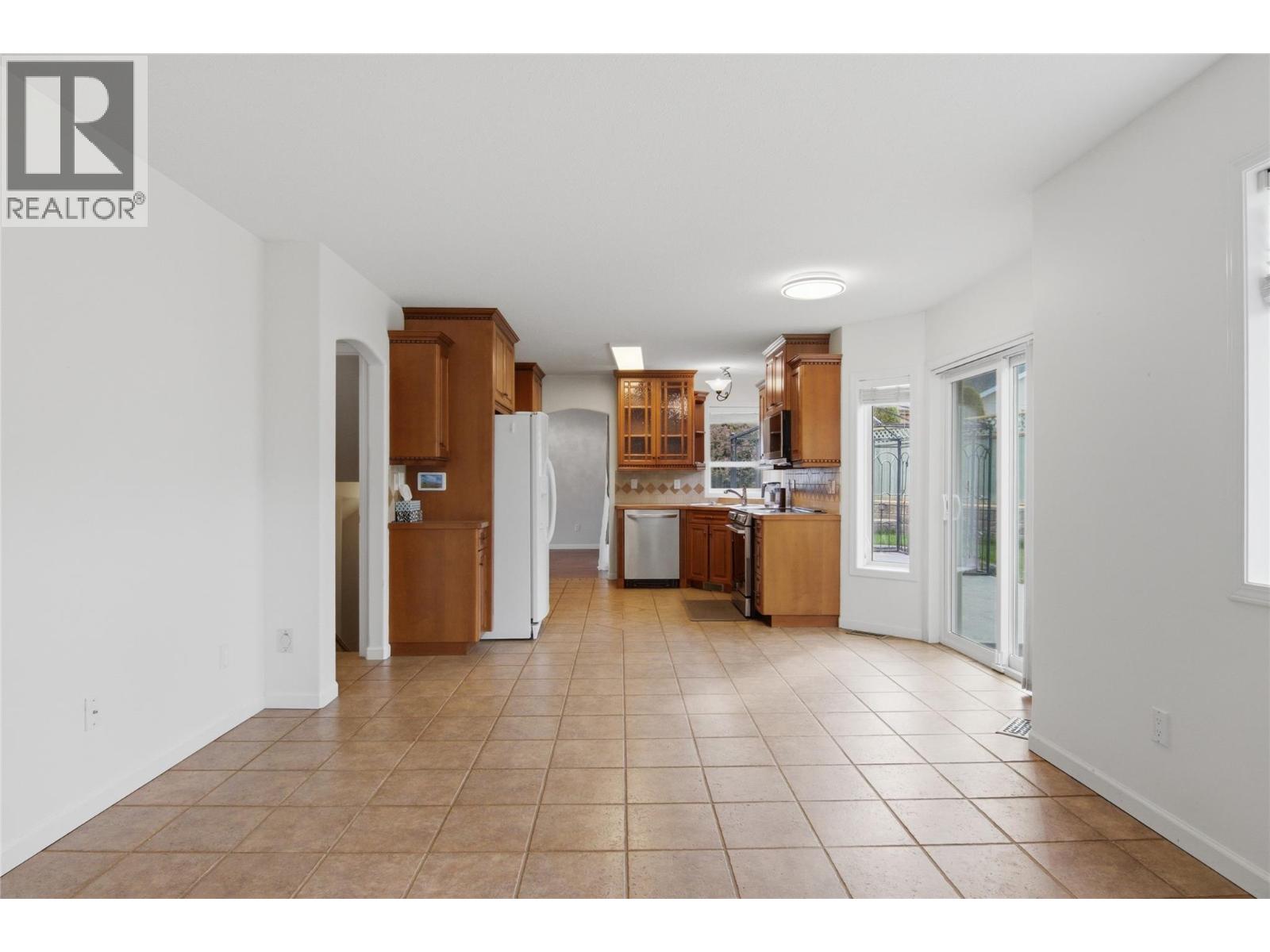 1860 Tremerton Drive - 14